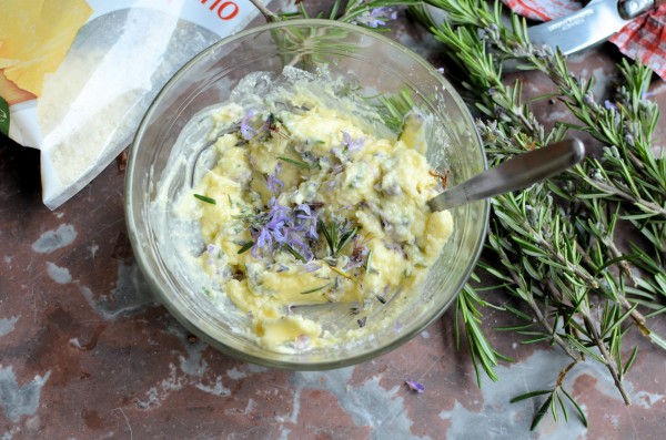 via lavenderandlovage.com
