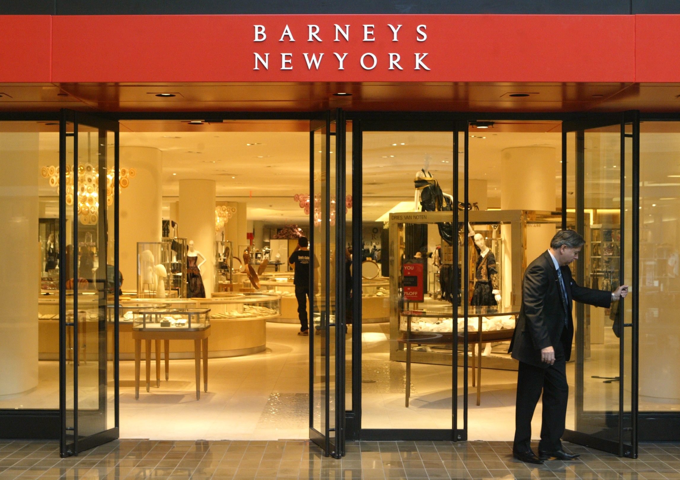 Barneys New York Pays $525,000 in an Attempt To Be Less Racist