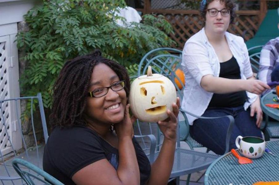 Five Fun and Festive Meet-Ups You Could Host This Fall