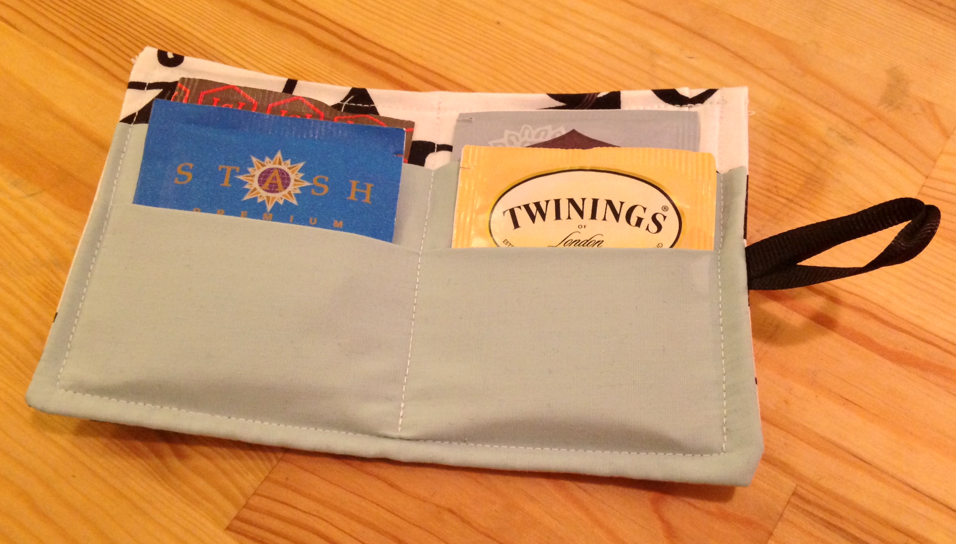 Homespun Love: Make a Handy and Cute Tea Wallet
