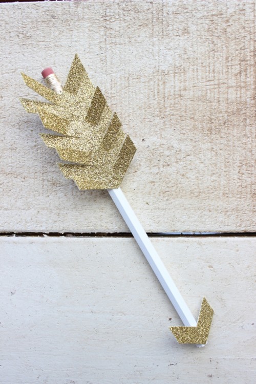 friend-and-teacher-pencil-arrow-DIY-500x750