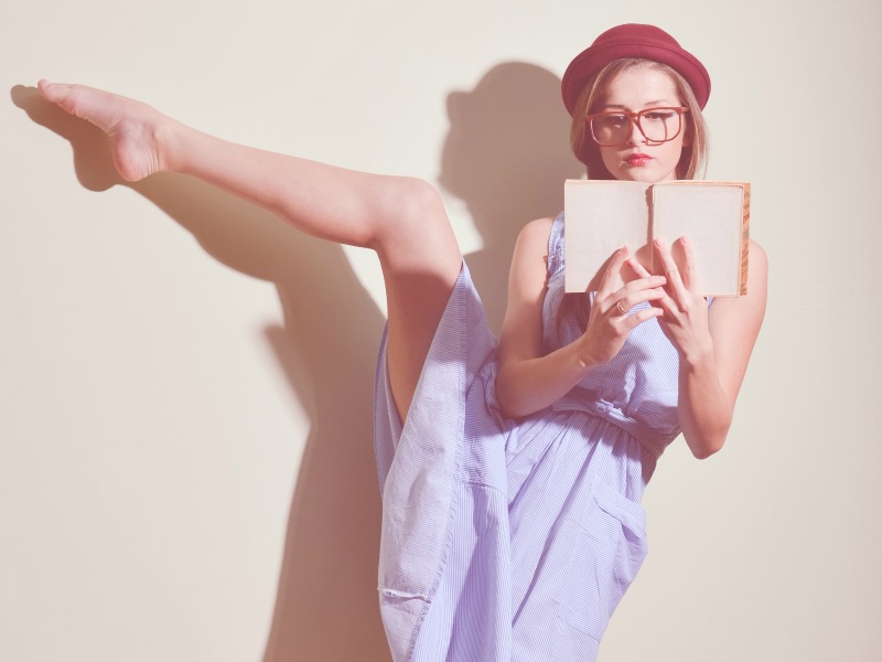 FRIDAY OPEN THREAD: Witches Like Books