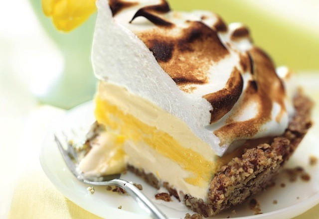 lemon-meringue-ice-cream-pie-in-toasted-pecan-crust