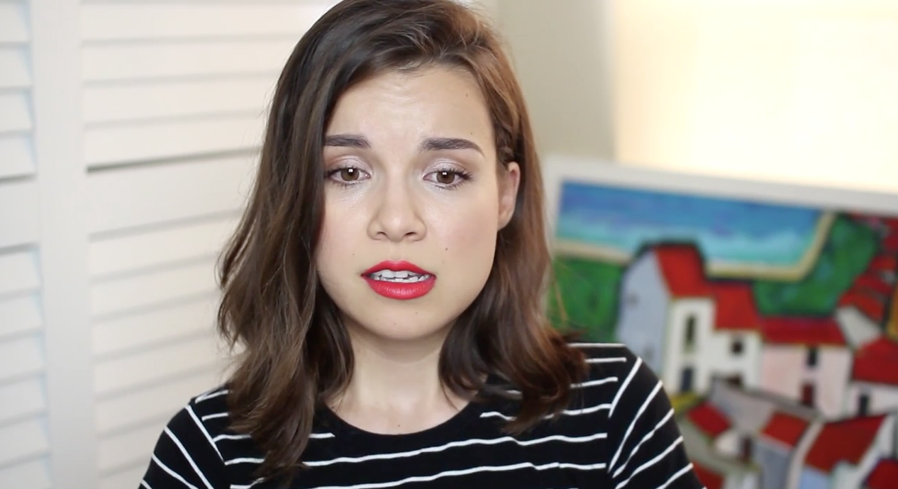 Ingrid Nilsen is Gay: YouTube Star Comes Out In Tearjerking YouTube Video