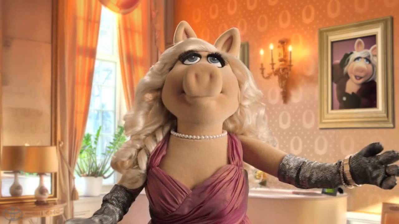 Sunday Funday is Proud to Present Miss Piggy With This Batch of Warm and Fuzzy Queer News
