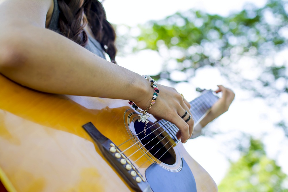 Chicks and Guitars: An Incomplete Guide to Trans-Inclusive Women’s Music Festivals