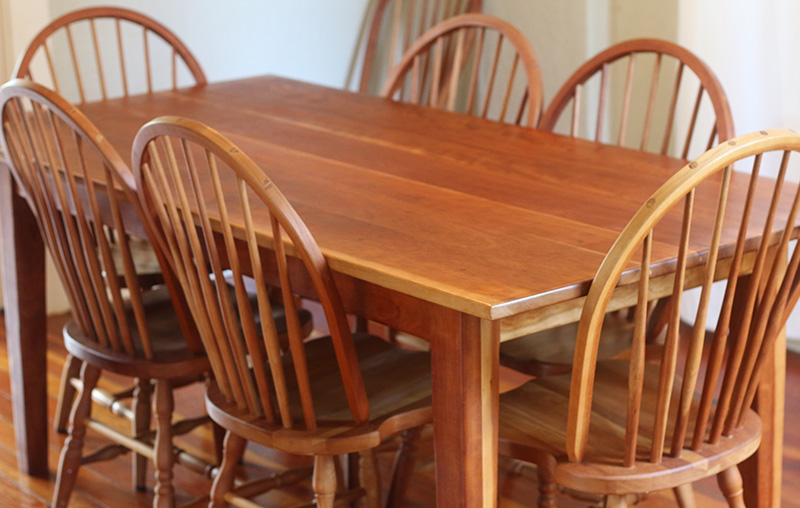 This Is How We Do It: Refinishing a Table