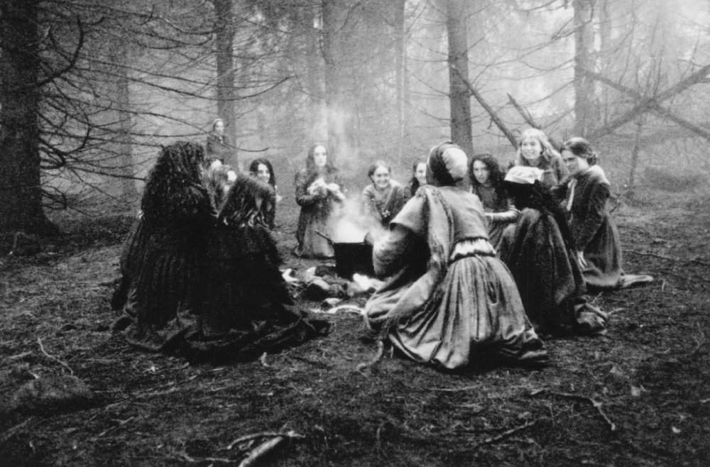 Witch Hunt: Grab Your Mortars and Pestles!