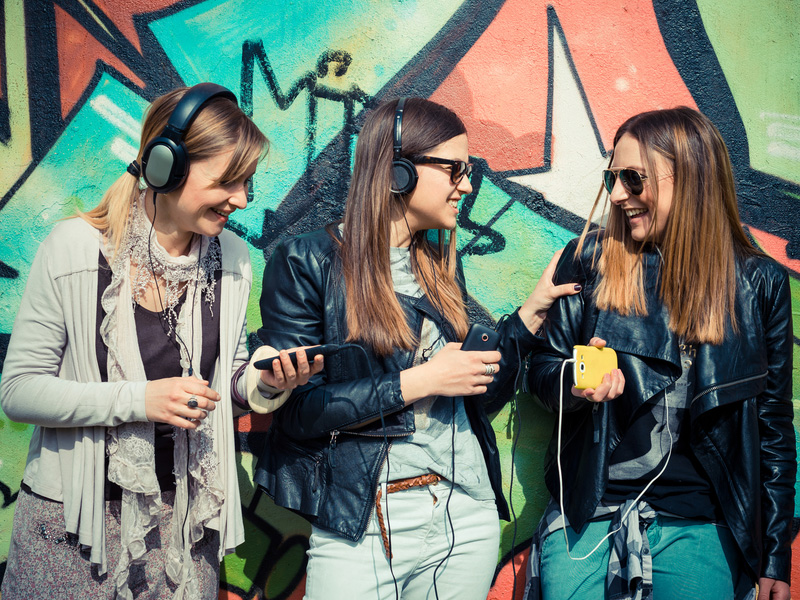Playlist: A Song For Your Gal Pal
