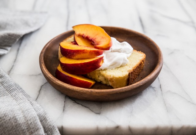 olive-oil-pound-cake