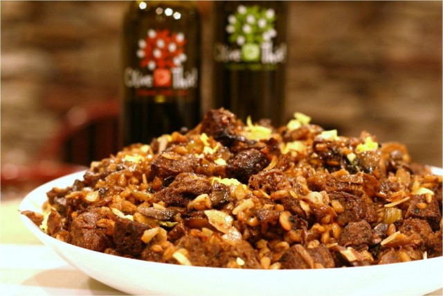 Fig Balsamic Caramelized Onions, Farro and Pumpernickel Bread Stuffing