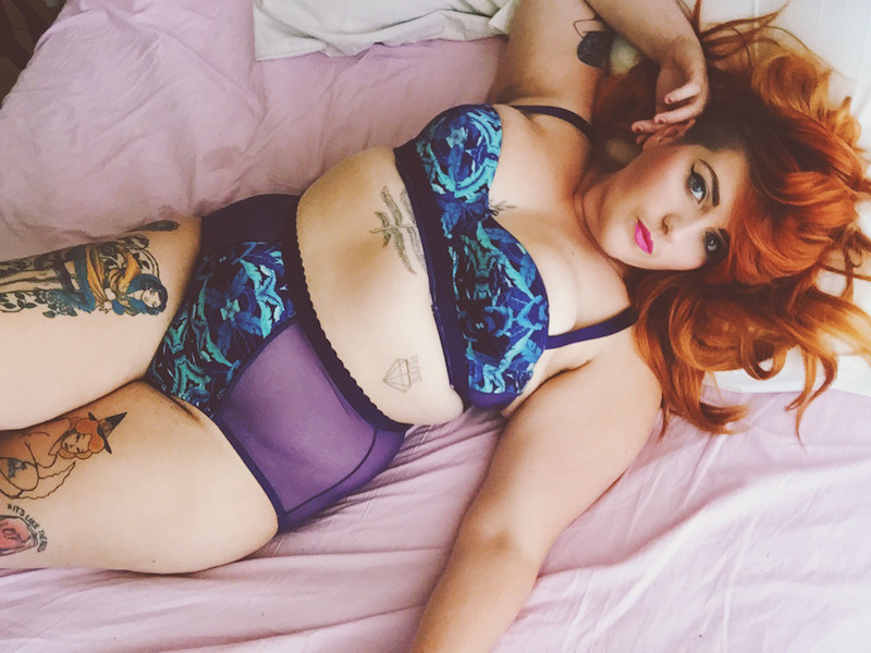 NSFW Lesbosexy Sunday Has A Hand On Your Thigh Under The Table