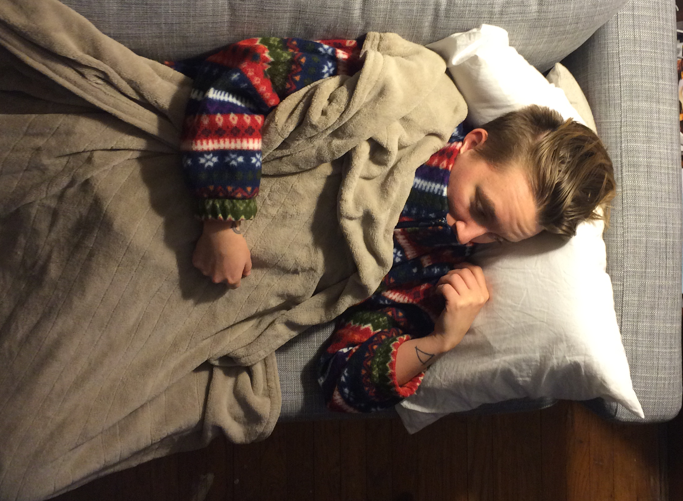 Top 10 Essential Items For Getting Cozy This Cozy Season