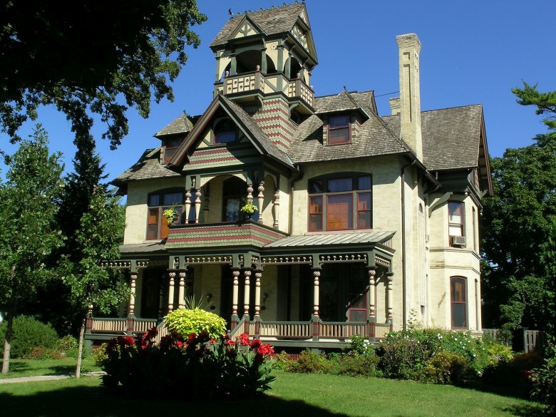 The Allyn Mansion today, via allynmansion.com