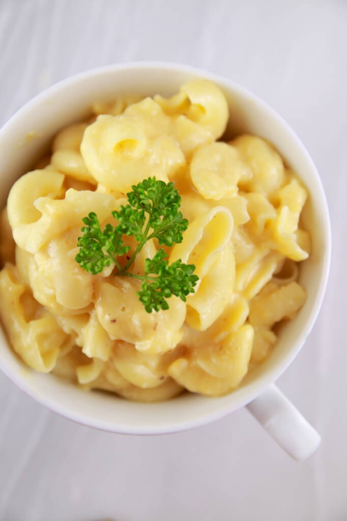 Microwave Macaroni and Cheese in a Mug
