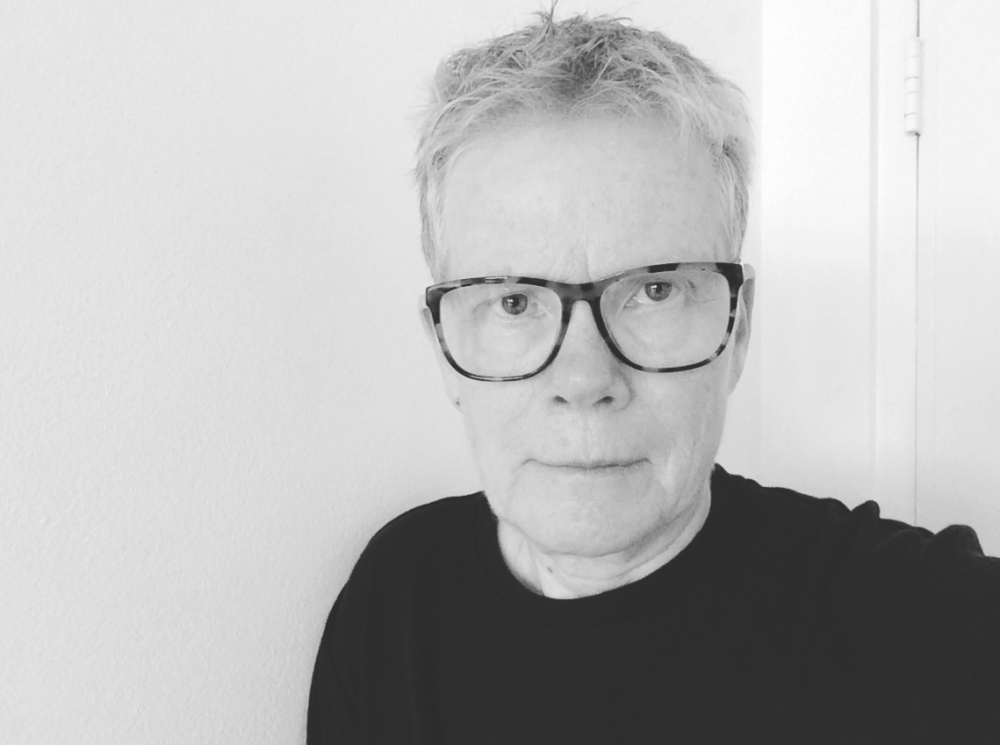 Read a F*cking Book: “Oscar of Between” Embraces Transitional Spaces
