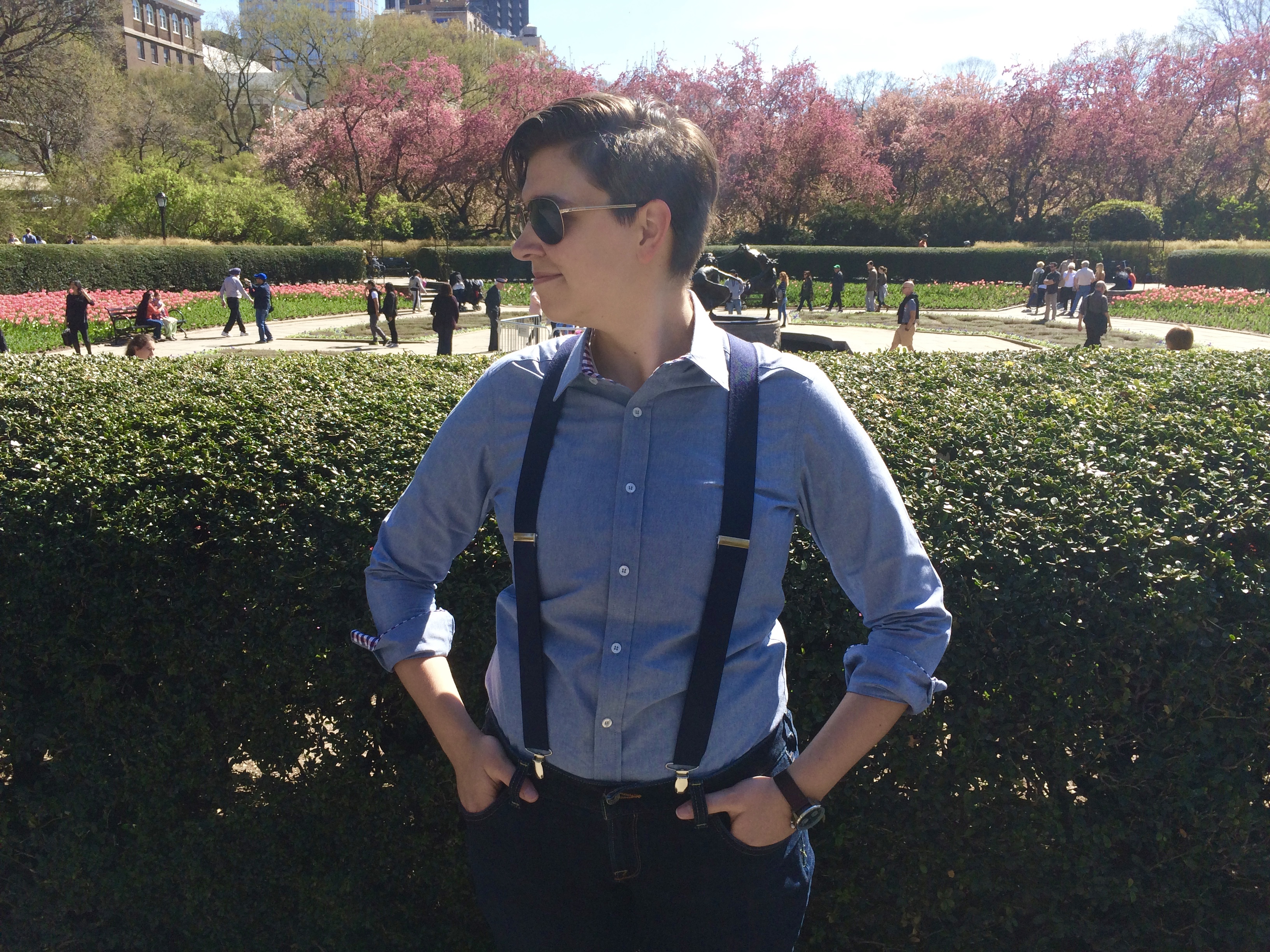 GFW’s Long Sleeve Button-Down is a Good, Solid Shirt (With a Surprise Secret Button)