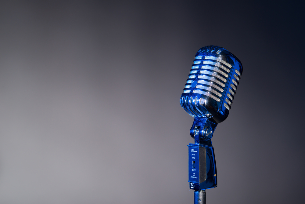 5 Queer Poetry Slams and Open Mics From Coast to Coast