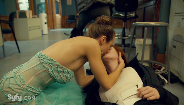 Boobs (On Your) Tube: “Wynonna Earp” Wraps Its Lesbian In A Bullet-Proof Vest