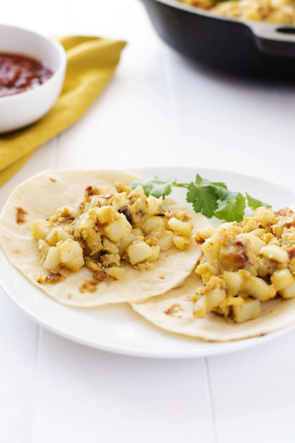 Papas-con-Huevos-Potato-Tacos-2
