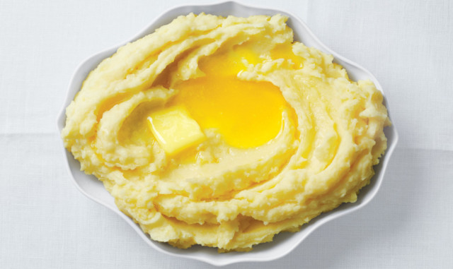 extra-buttery-mashed-spuds-940x560