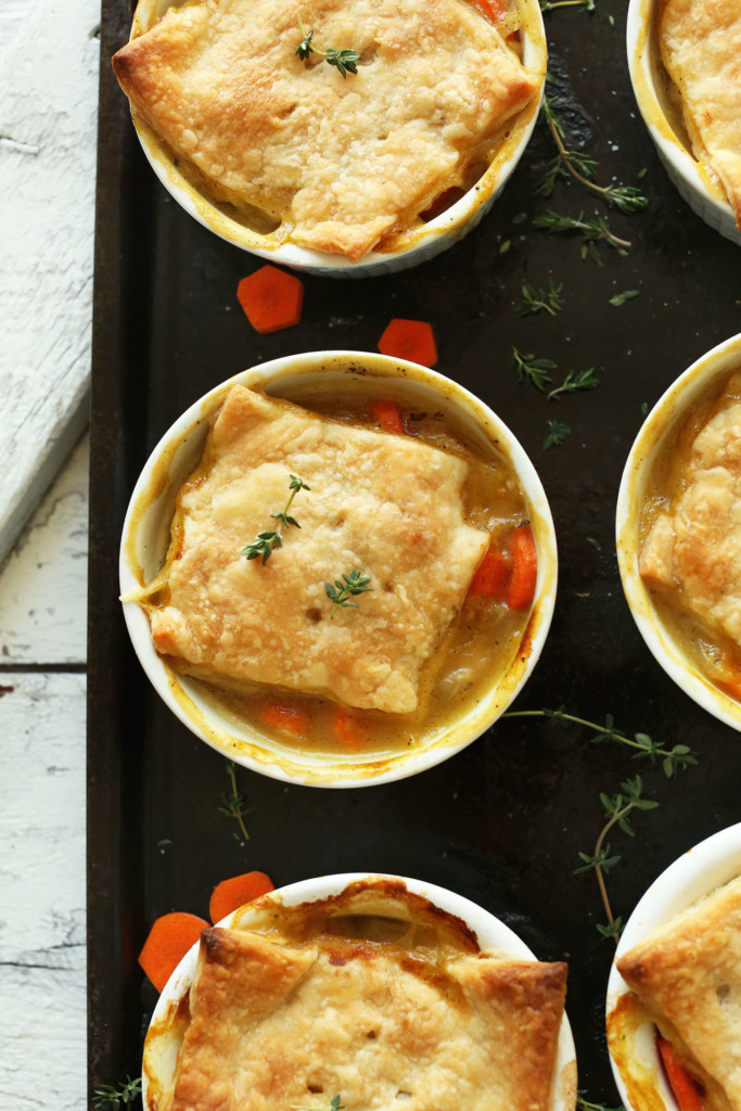 white-bean-thyme-vegan-pot-pies-in-just-10-ingredients-savory-flaky-comforting-vegan-potpie-dinner-healthy-comfortfood