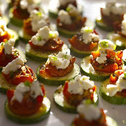 zucchini-rounds-hl-1886443-x