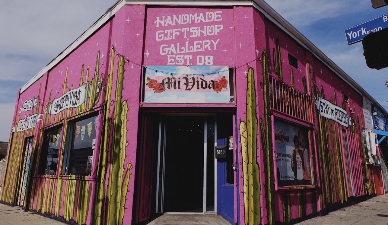 external storefront of Mi Vida