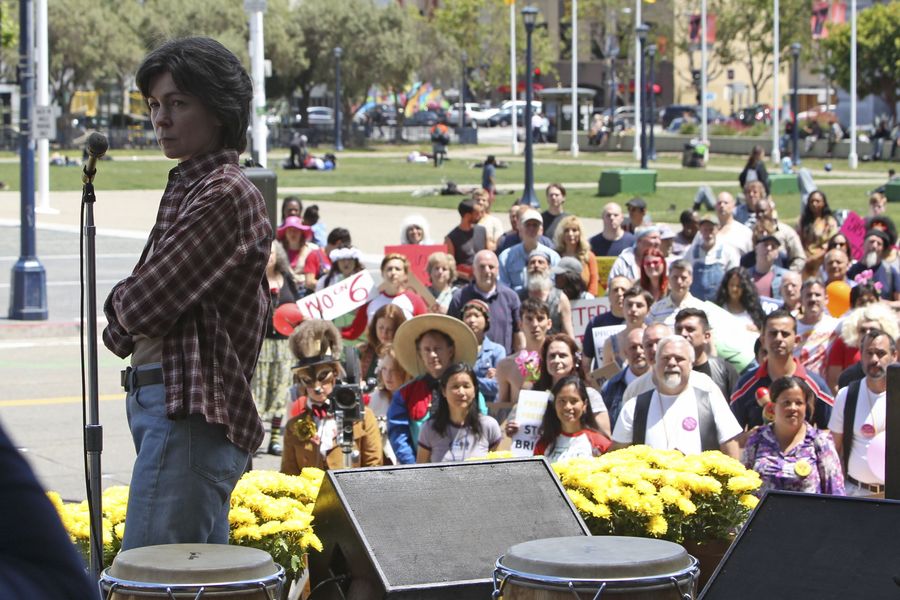 Pop Culture Fix: It’s Your Big Gay Duty To Watch Queer TV and Other Stories