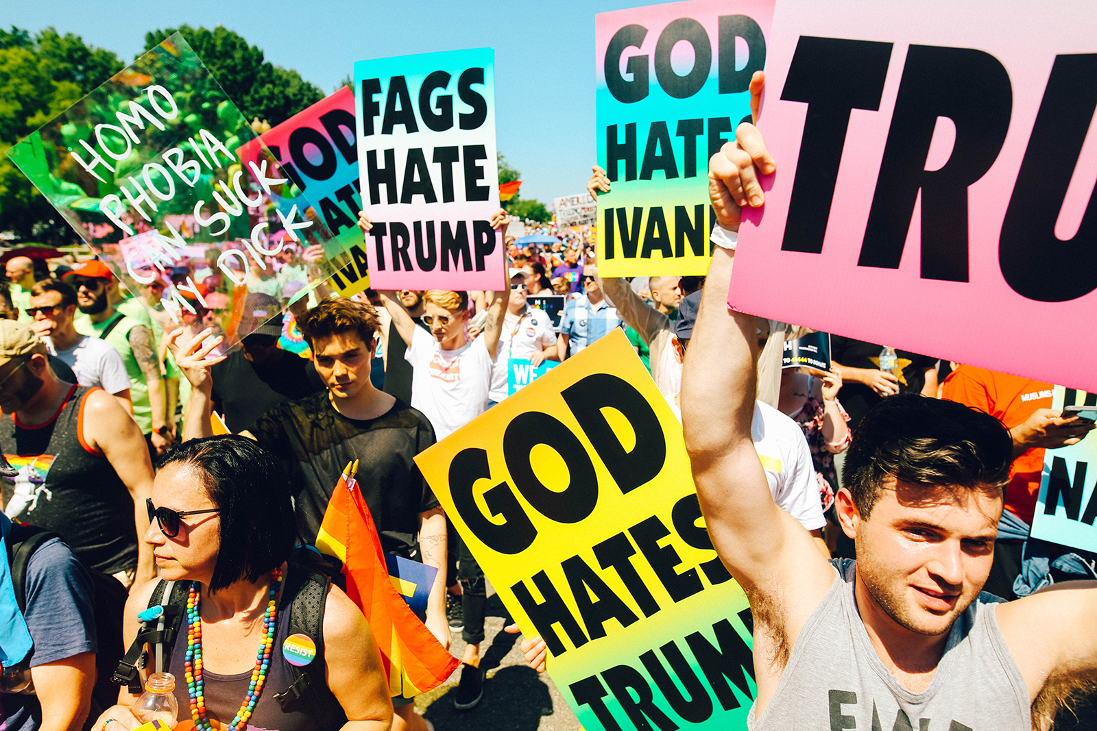 PHOTOESSAY: At Washington DC’s 2017 Equality March, Queers Resisted Like a Rainbow Storm