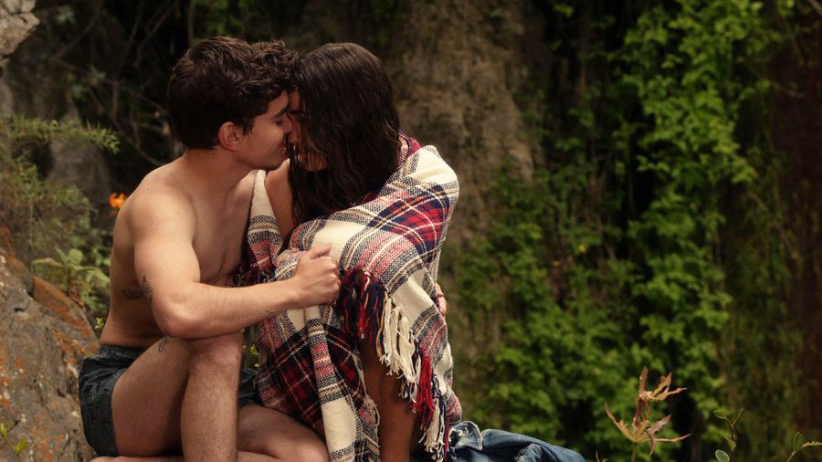 Boob(s On Your) Tube: “The Fosters” Breaks More Ground With Callie and Aaron’s Sex Scene