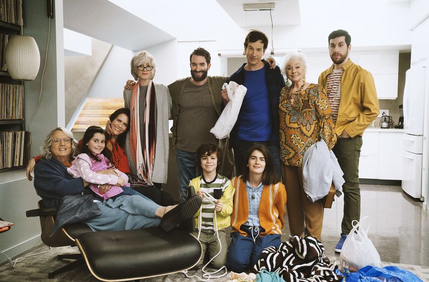 Transparent Season Four Finds Its Heart by Keeping It in the Family