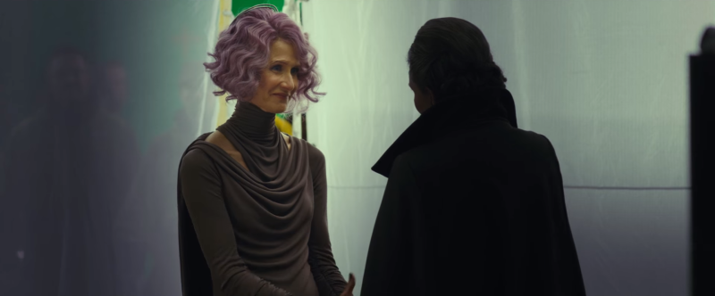 Amilyn Holdo and Leia Organa Were Dating in “The Last Jedi” and You Can’t Convince Me Otherwise