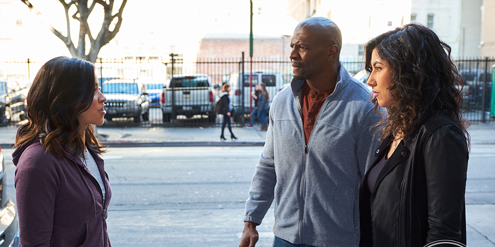 Pop Culture Fix: Here’s Your First Look at Gina Rodriguez Making Eyes at Stephanie Beatriz on “Brooklyn Nine-Nine”