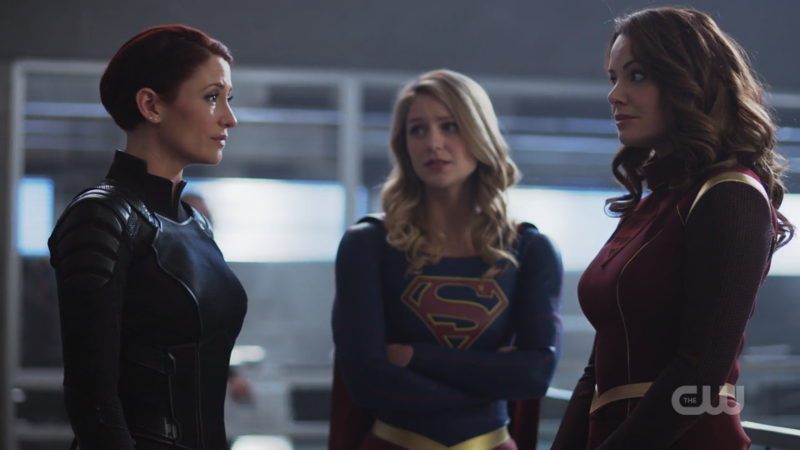 Kara stands between Alex and Alura