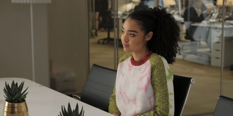 “The Bold Type” Episode 208 Recap: Always Read Your Contracts!