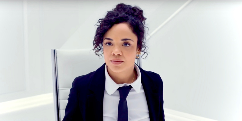 “Men in Black: International” Review: Tessa Thompson Wears a Suit, Flirts With Women