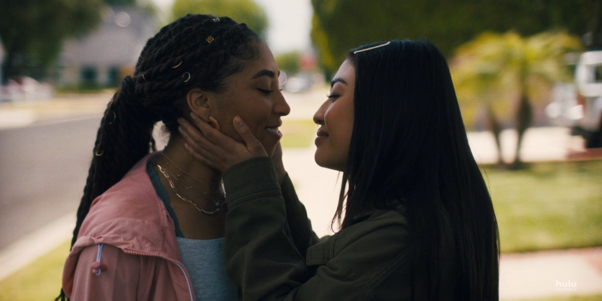 “Light as a Feather” Season 2 Lifts Its Lesbian Character Into the Spotlight