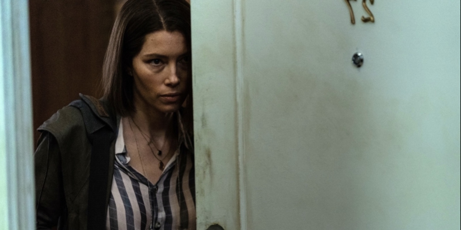 Jessica Biel Stars as Lesbian Journalist in “Limetown,” a Dark Lil Thriller That’ll Ruin Your Day In a Good Way