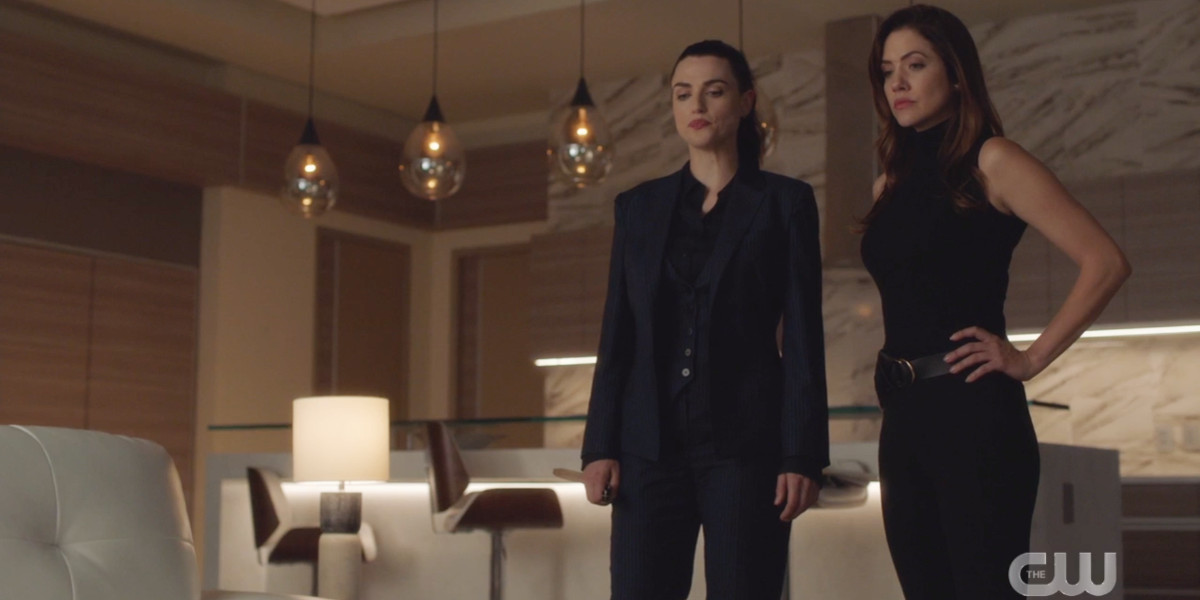 “Supergirl” Episode 506 Recap: Shadows Hold Their Breath