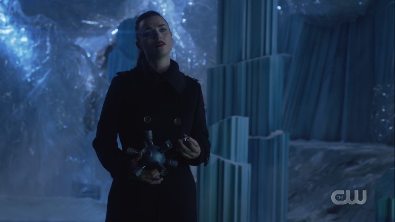 Lena closes her speech to Supergirl