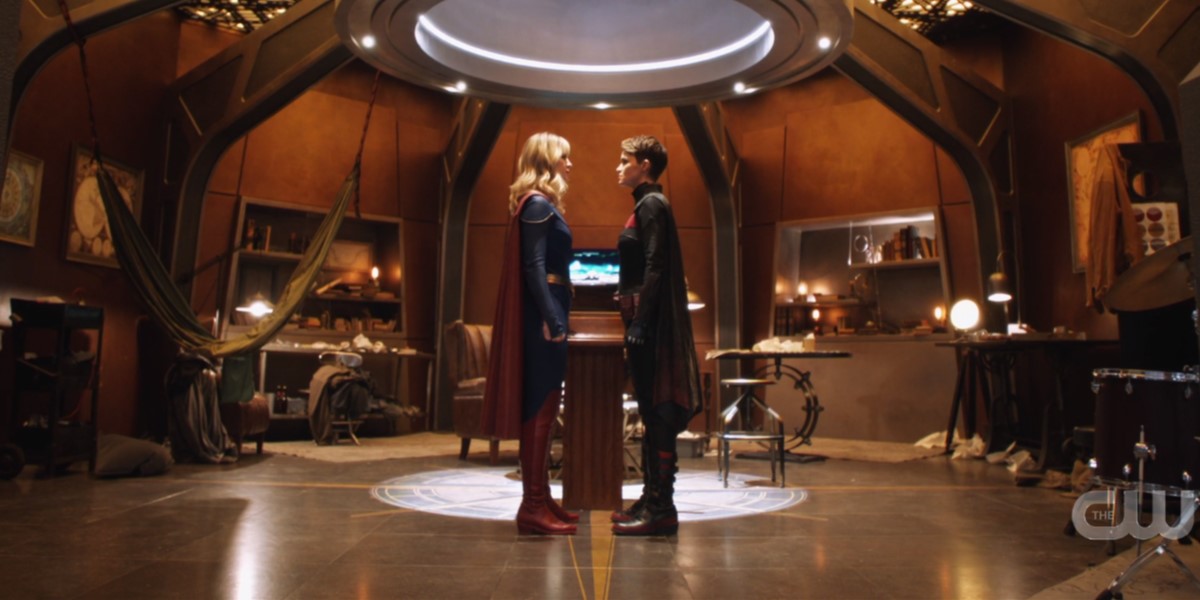 CW Crossover “Crisis On Infinite Earths” Part 3: Batwoman vs Supergirl