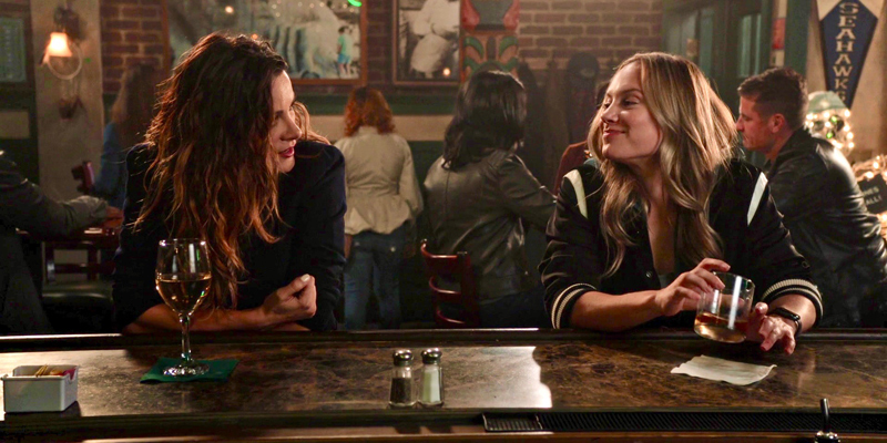 Boobs on Your Tube: Shondaland’s Bisexual Firefighter and Dr. Orgasm Are The Crossover Queer Romance You’ve Waited For