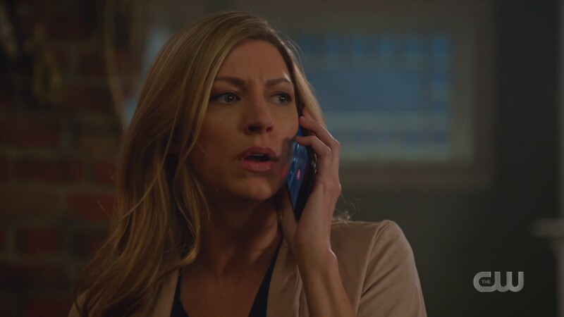 Ava on Sara's phone