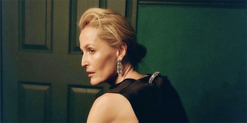 No Filter: A Reminder That Bisexual Legend Gillian Anderson Is Single