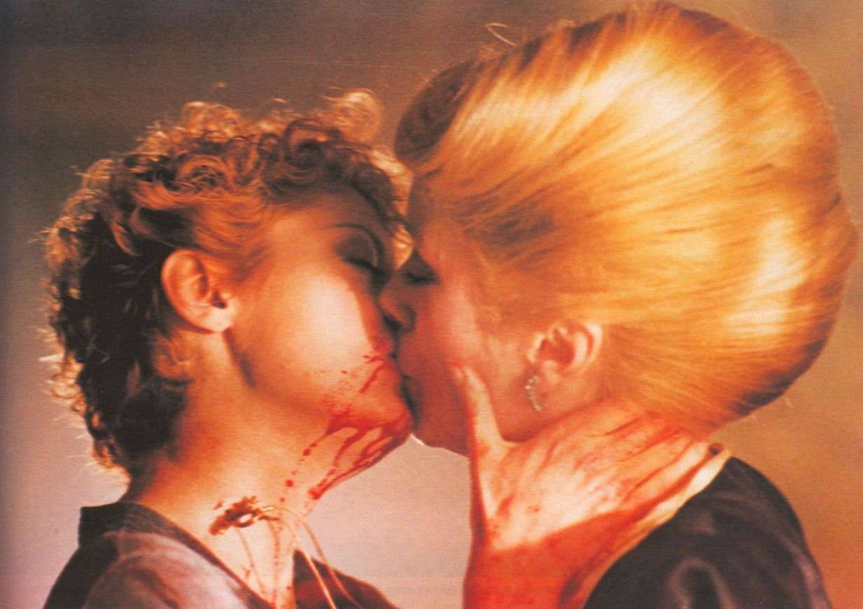 women kissing