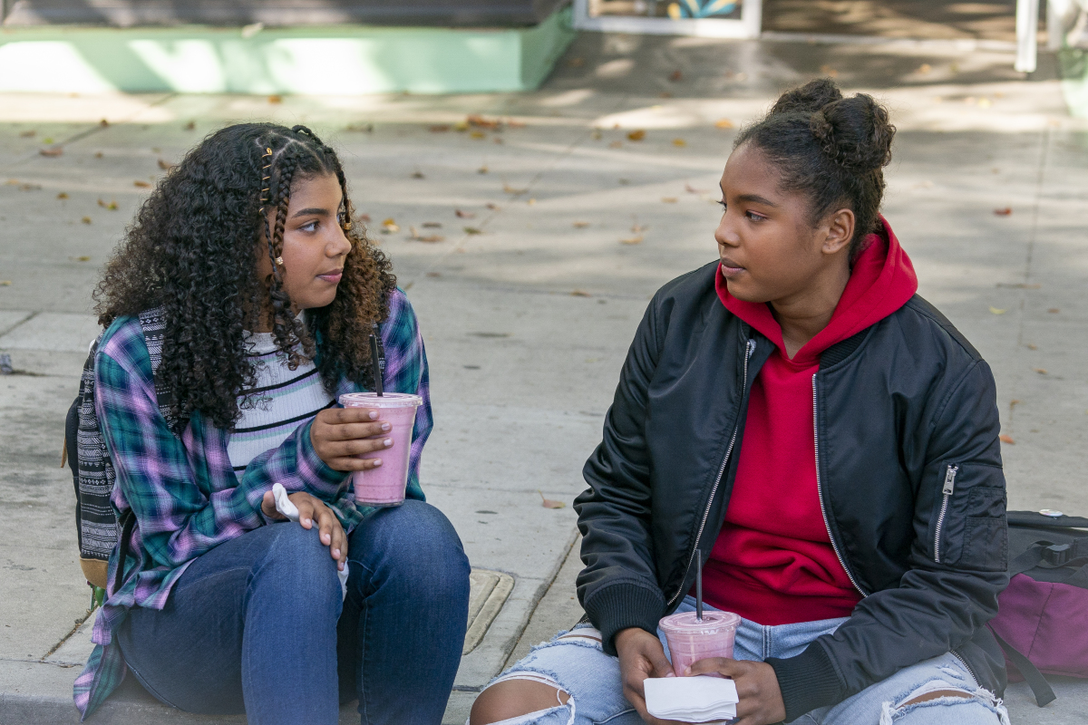 207 - Light (L-R): Brook'Lynn Sanders as Kayla and Jordan Hull as Angie in THE L WORD: GENERATION Q "Light". Photo Credit: Kelsey McNeal/SHOWTIME.