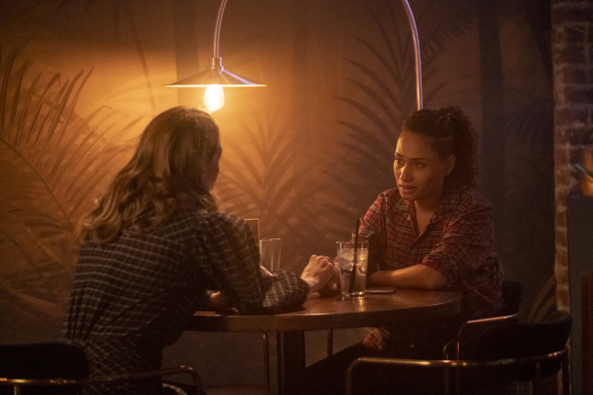209 - Last Dance (L-R): Jamie Clayton as Tess and Rosanny Zayas as Sophie in THE L WORD: GENERATION Q “Last Dance”. Photo Credit: Liz Morris/SHOWTIME.