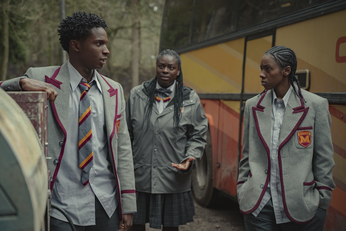 Sex Education Season 3. Kedar Williams Stirling as Jackson Marchetti, Dua Saleh as Cal in Episode 5 of Sex Education Season 3. Cr. Sam Taylor/NETFLIX © 2020