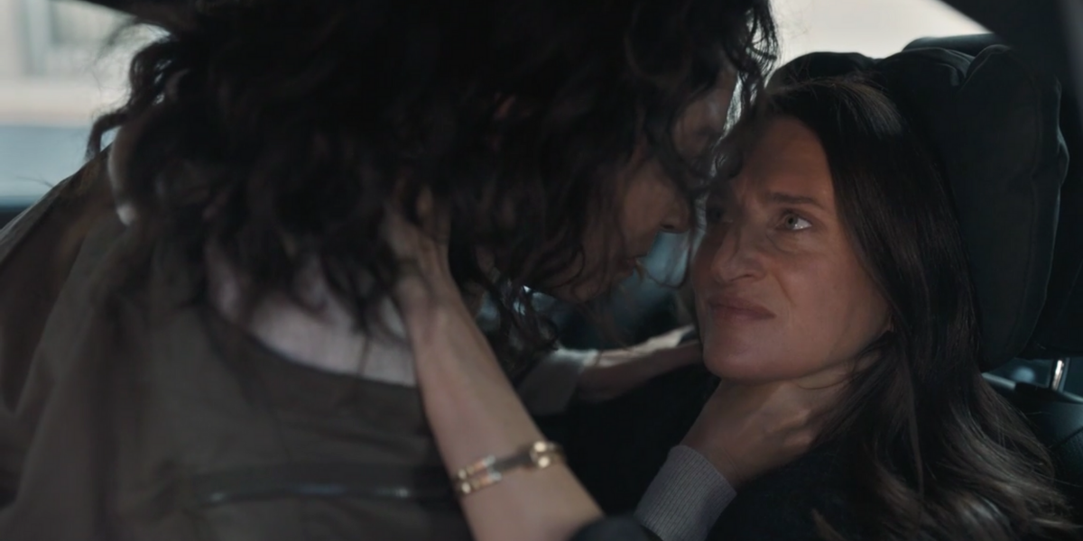 “Killing Eve” 405 Recap: Carolyn’s Flashback Episode Is a Mixed Bag
